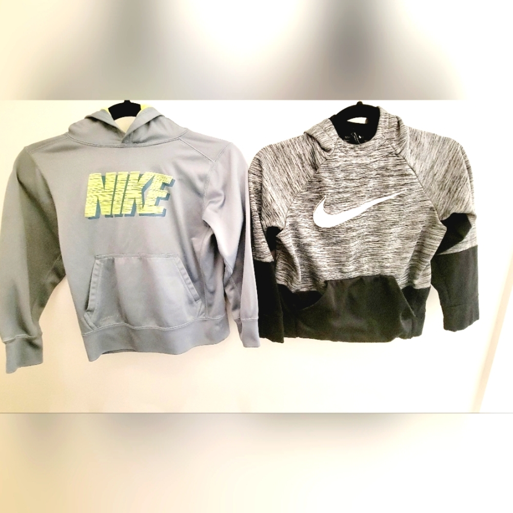2 Bundle of Kids' Nike Pullover Hoodie Size S